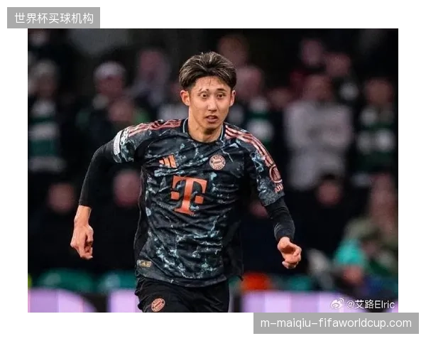 富安健洋与伊藤洋辉的回归为后防线带来变数，森保一需加速主力中卫组合磨合。